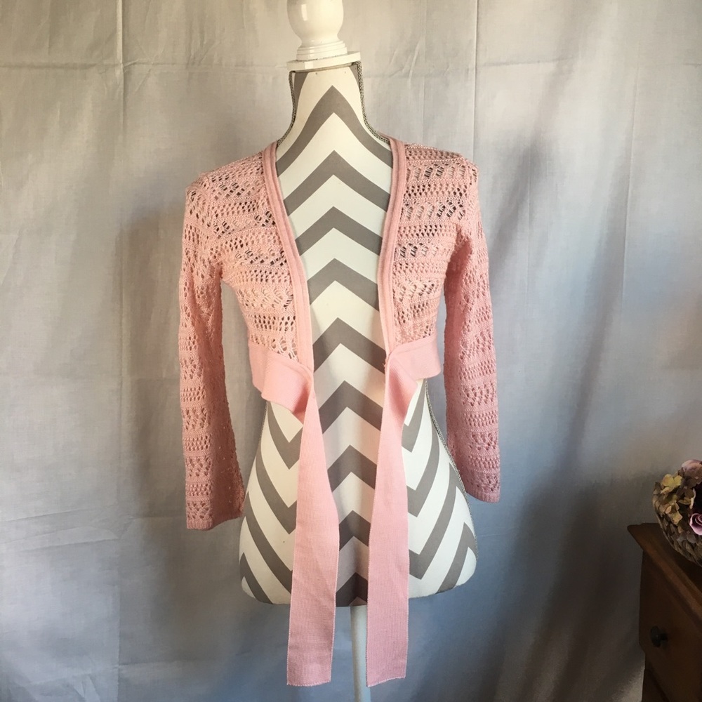 Armand and Alba pink crochet cardigan tie in front - Picture 5 of 6